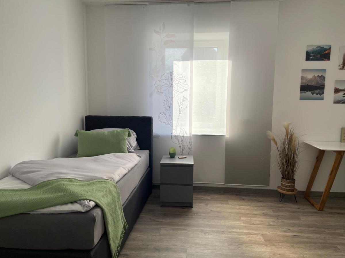 Wohnung Fuer Berufstaetige Hünfeld Extérieur photo
